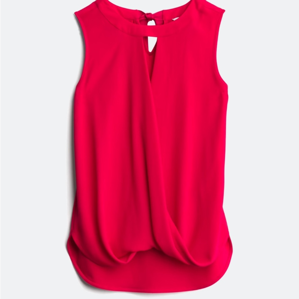 41 Hawthorn Vibrant Red Top